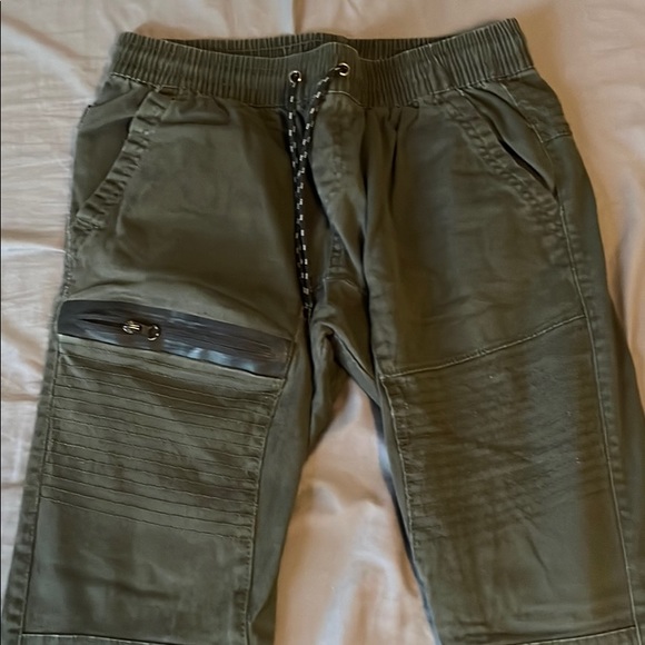 Ring of Fire forest green jogger pants - Picture 2 of 5